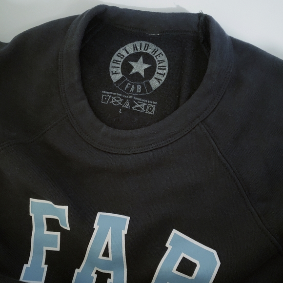 FAB crew neck sweater L - Picture 2 of 3